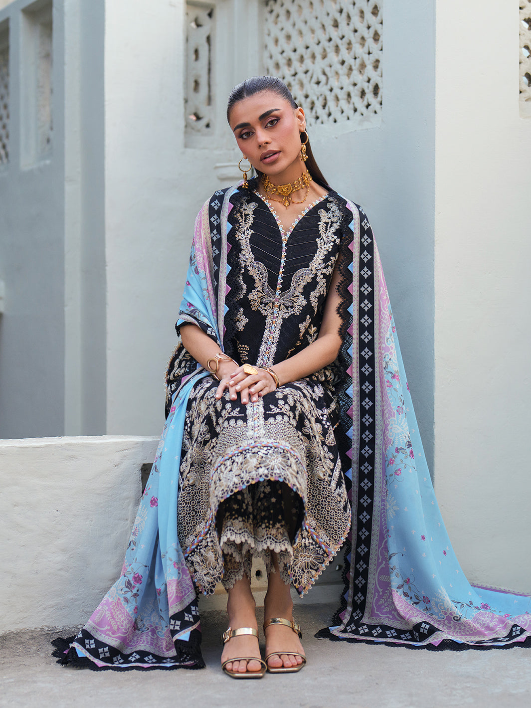 GL-183 (3 PC Lawn Stitched)