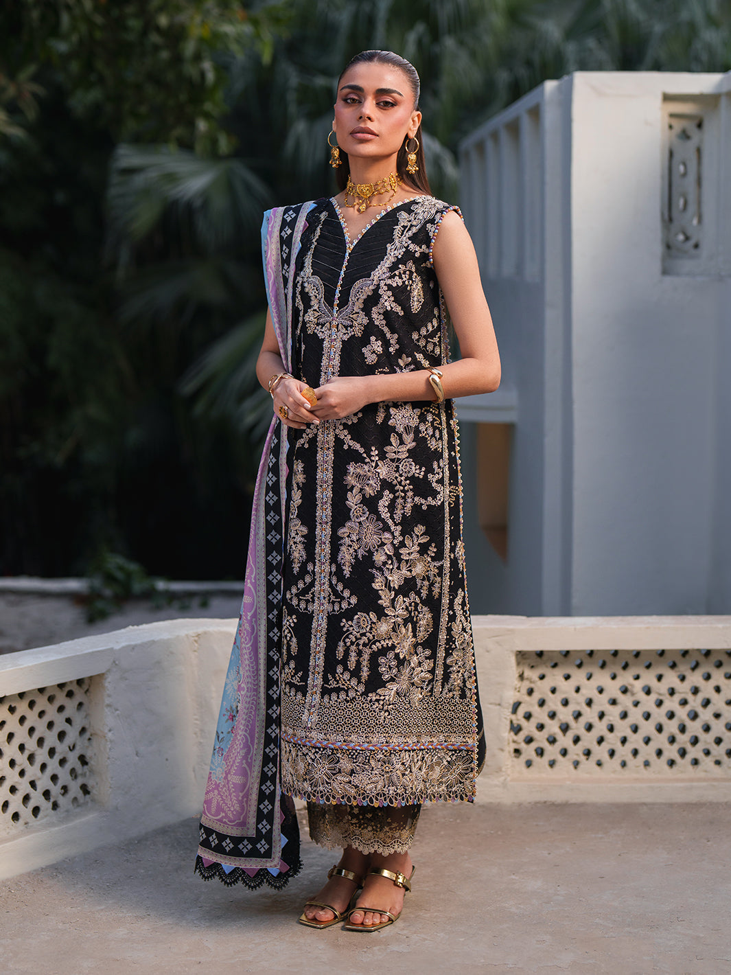 GL-183 (3 PC Lawn Stitched)