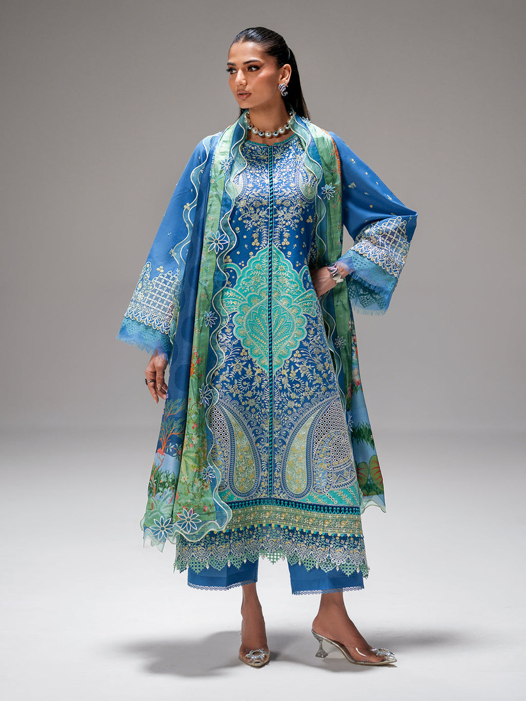 GL-135 (3 PC Stitched Lawn)