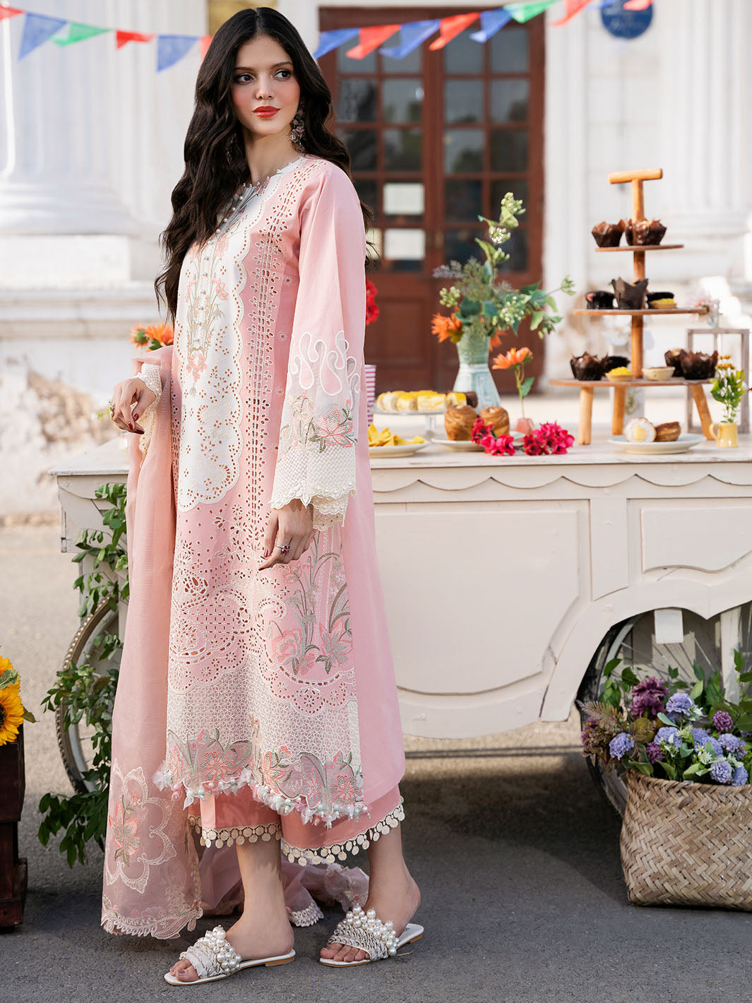 GL-127( 3 PC Luxury Lawn )