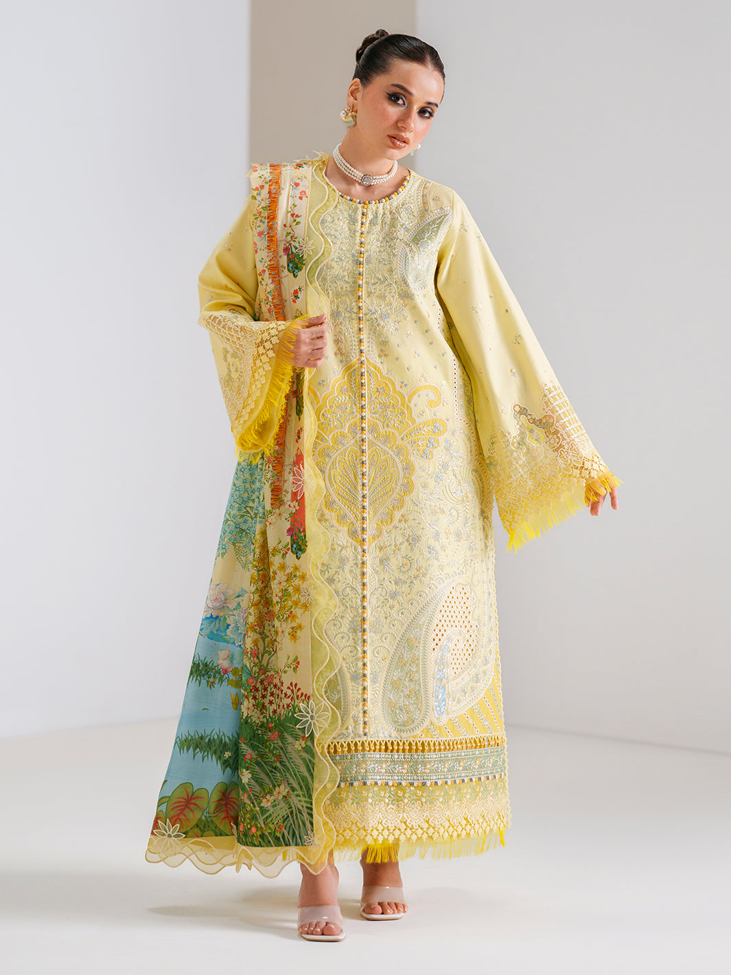 GL-134(3 PC Stitched Lawn)