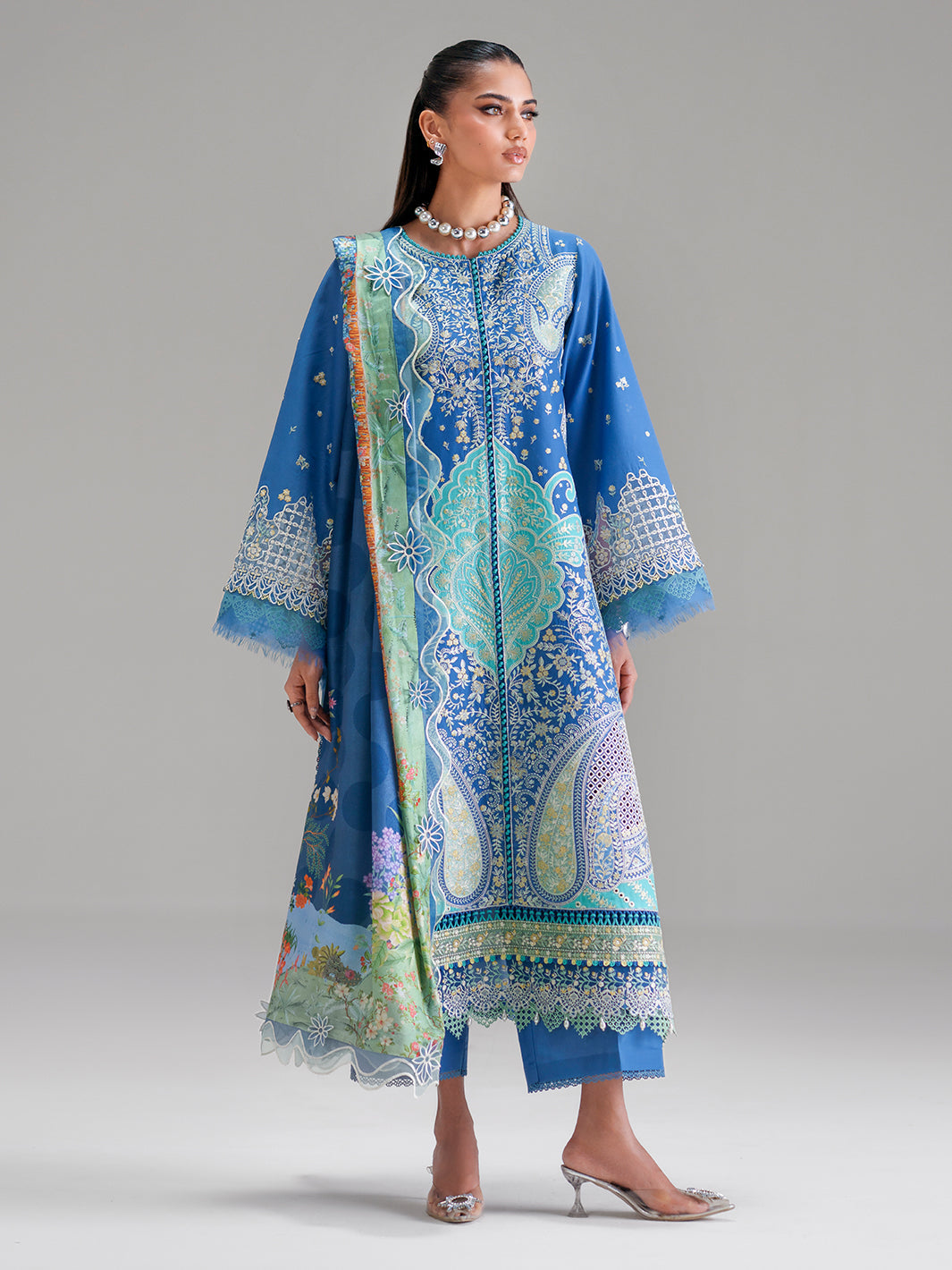 GL-135 (3 PC Stitched Lawn)