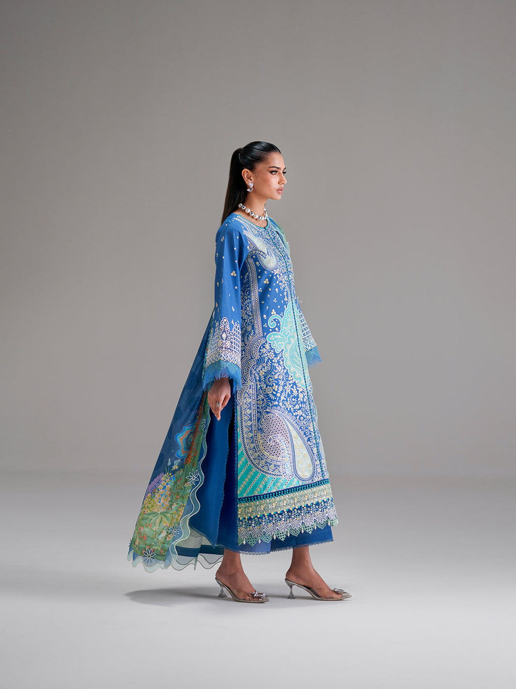 GL-135 (3 PC Stitched Lawn)