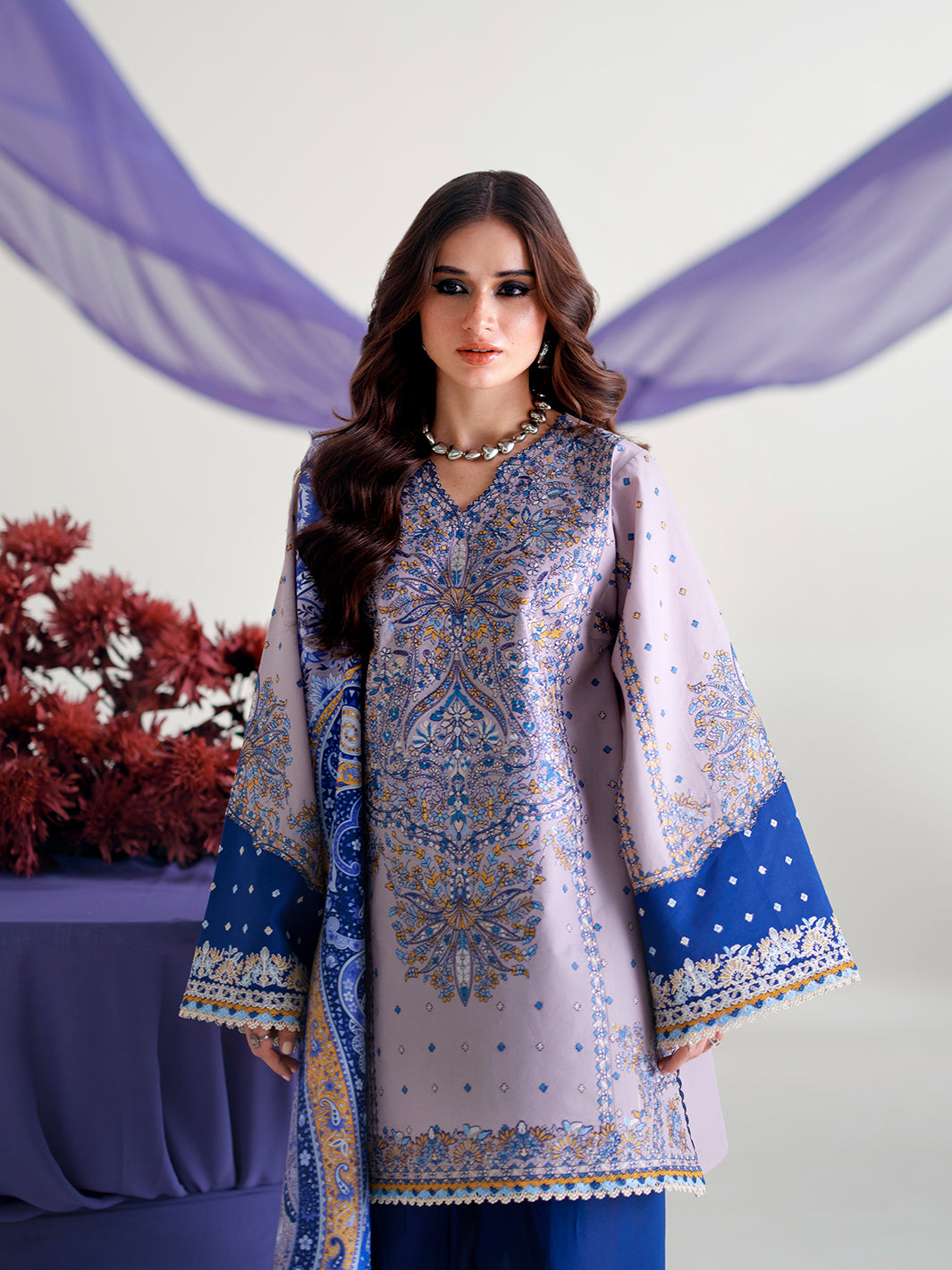 GL-137 (3 PC Stitched Lawn)