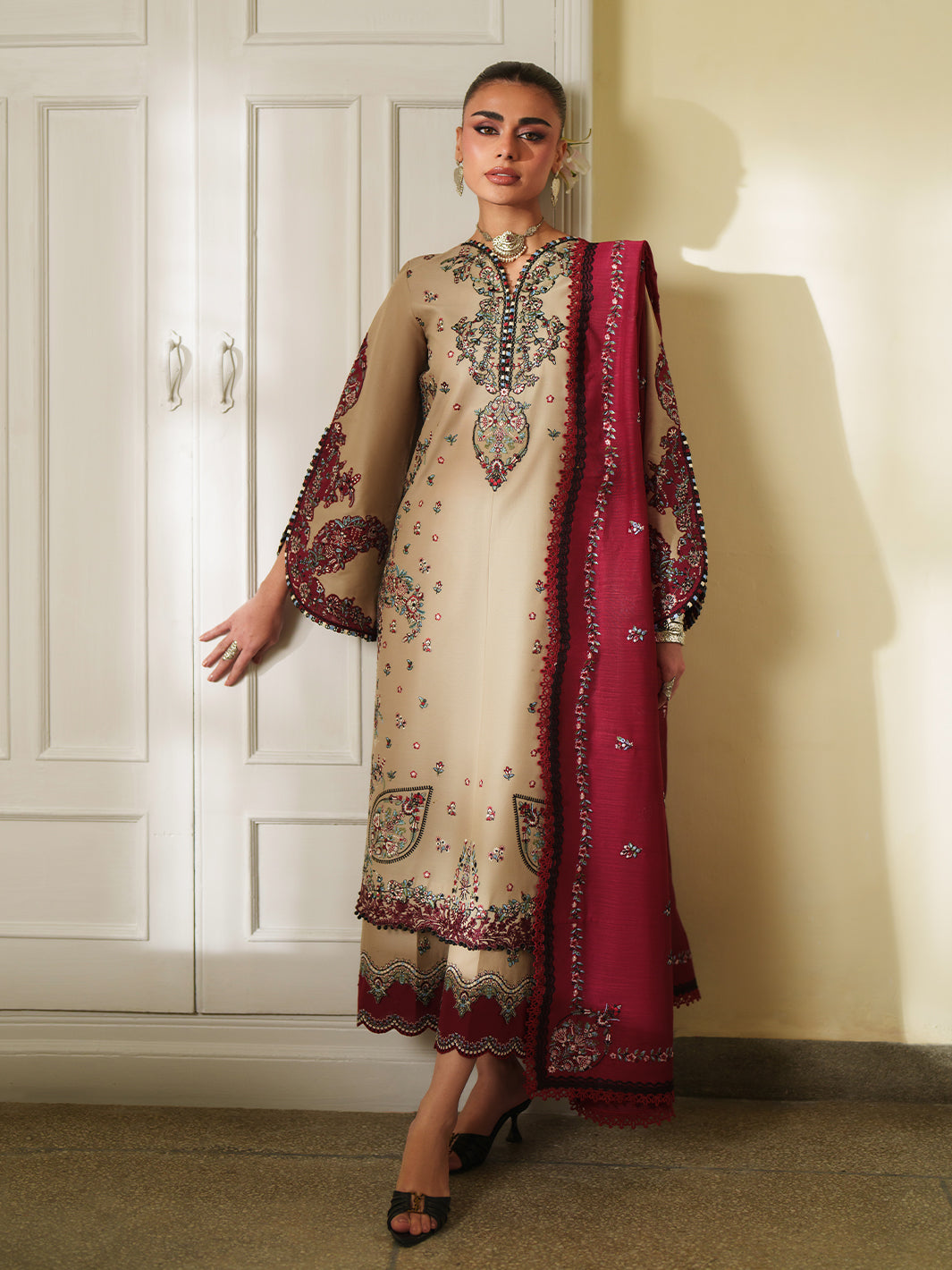 GL-139 (3 PC Lawn Stitched)
