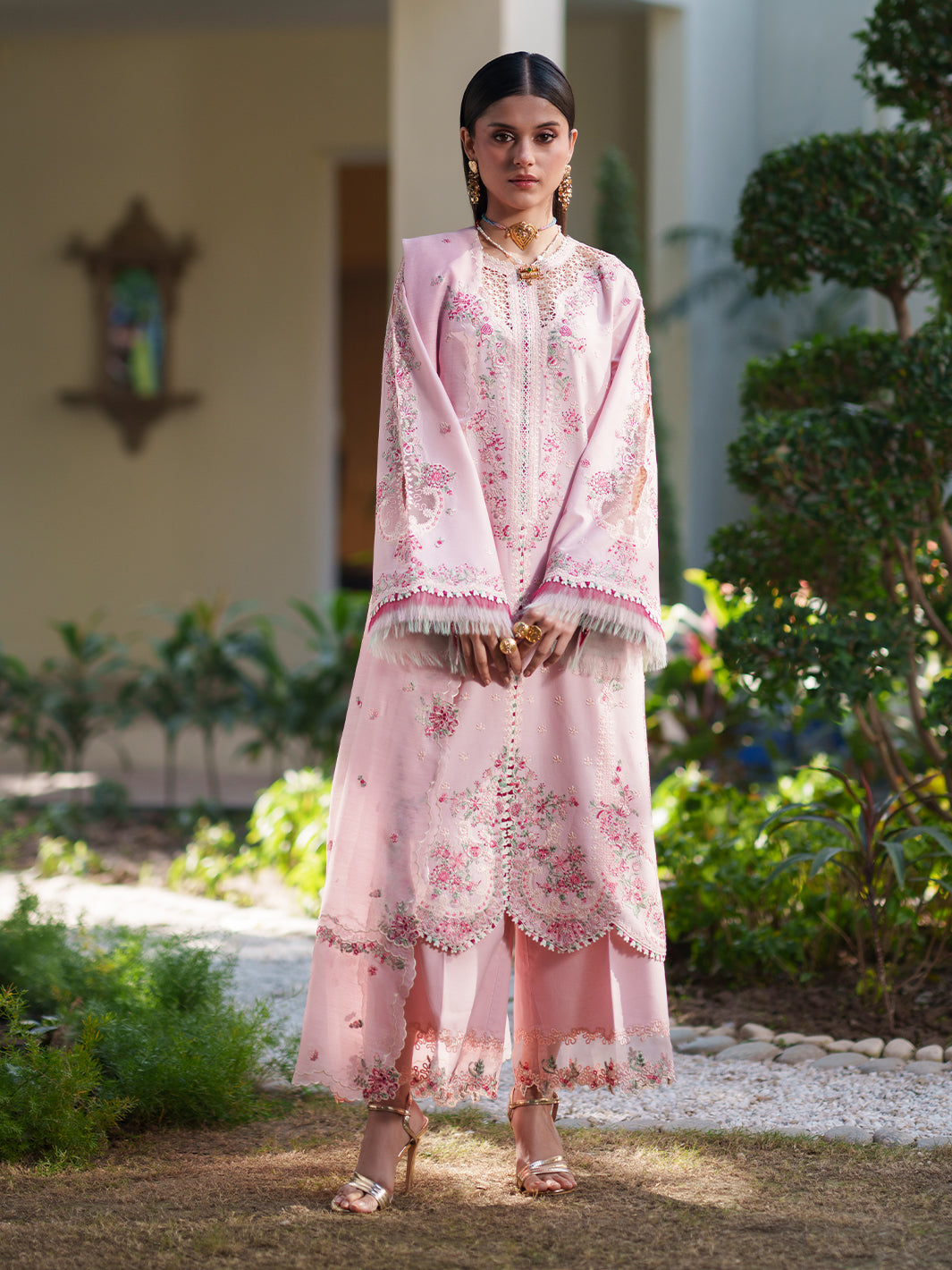 GL-140 (3 PC Lawn Stitched)