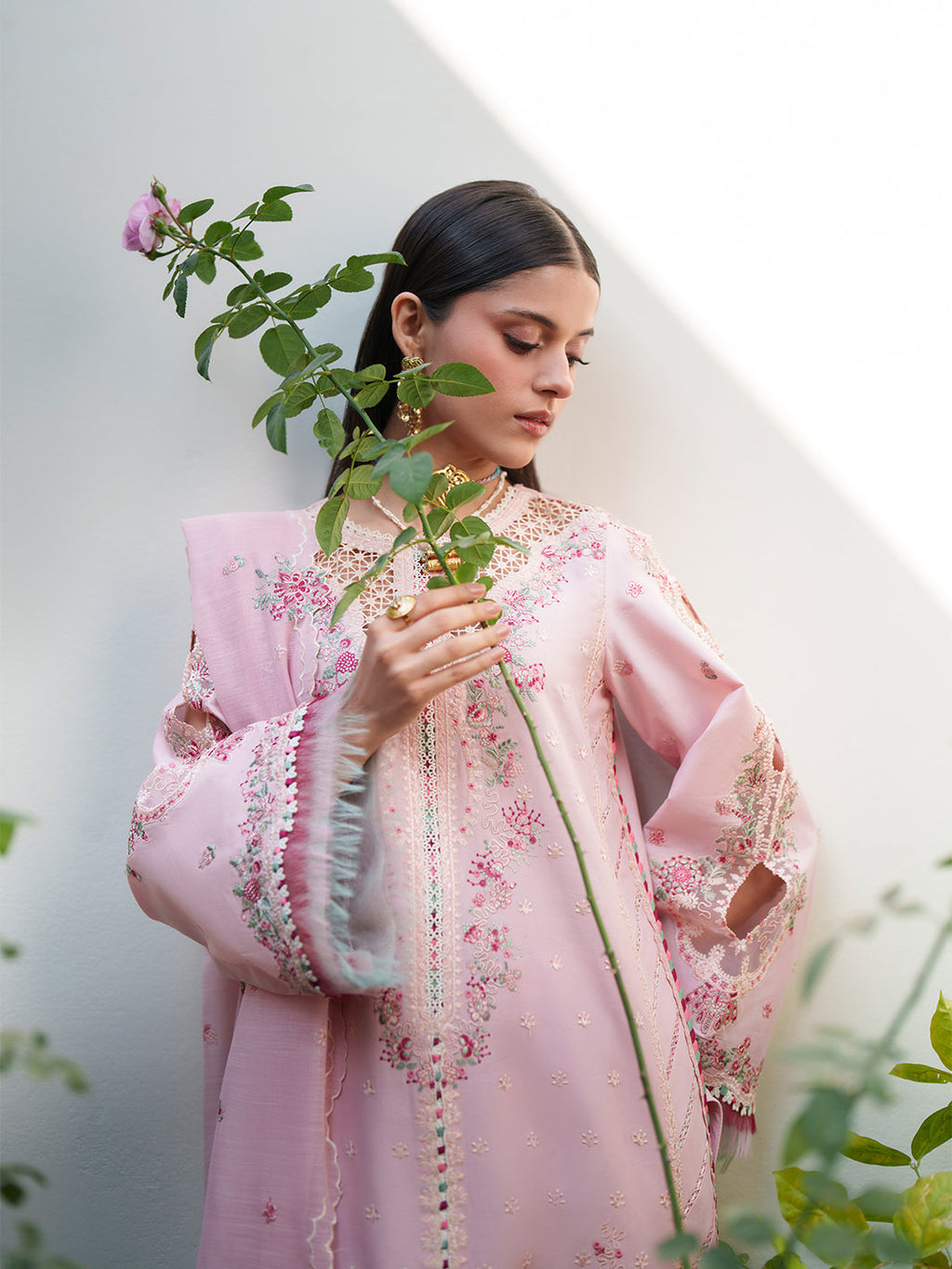 GL-140 (3 PC Lawn Stitched)