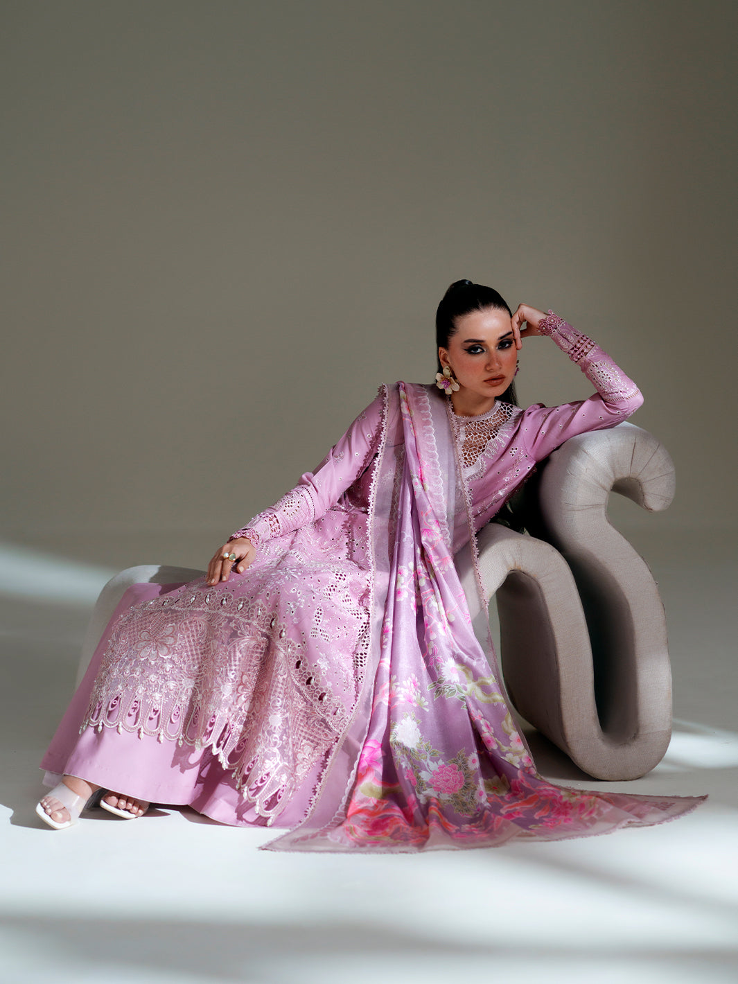 GL-141 (3 PC Stitched Lawn)