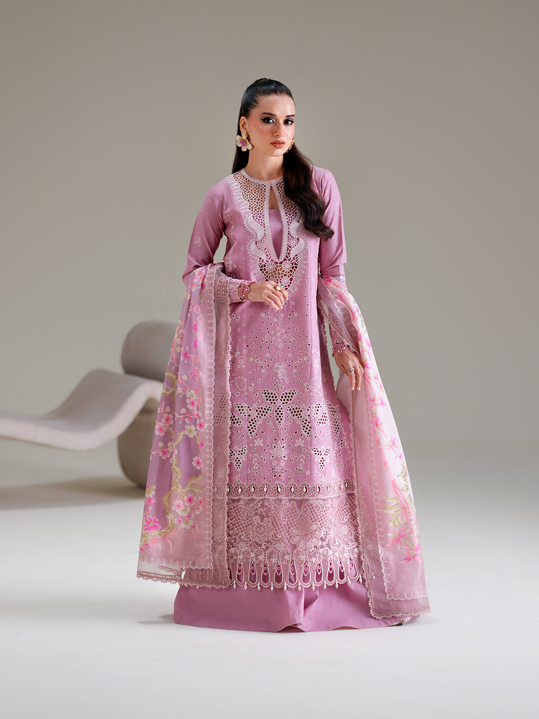 GL-141 (3 PC Stitched Lawn)