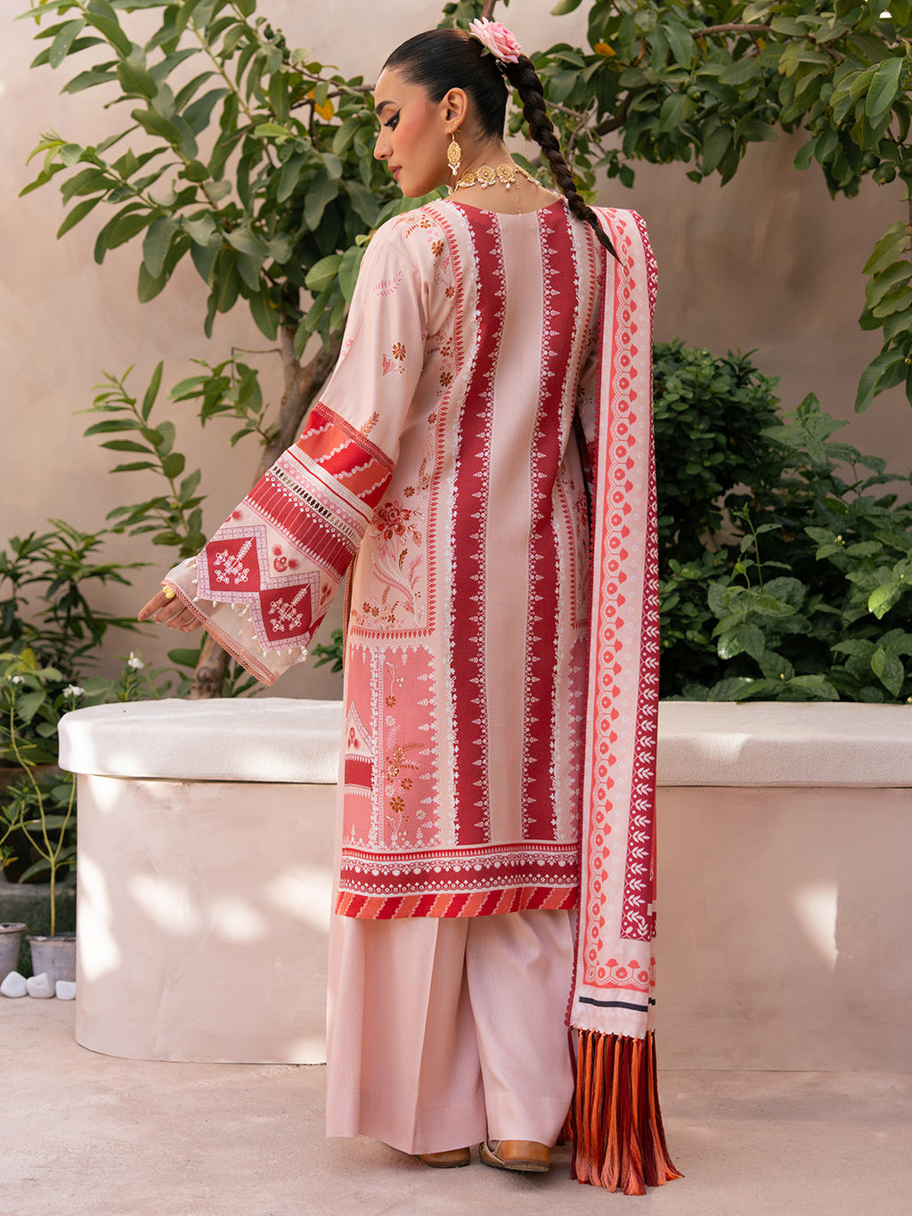GL-145 (Unstitched)