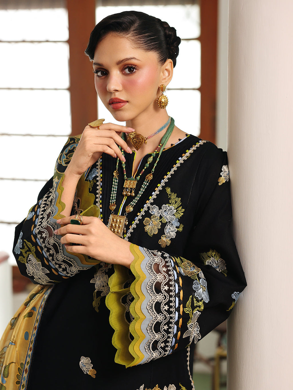 GL-165 (3 PC Lawn Stitched)