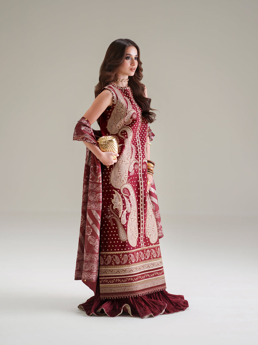 GL-167 (3 PC Stitched Lawn)