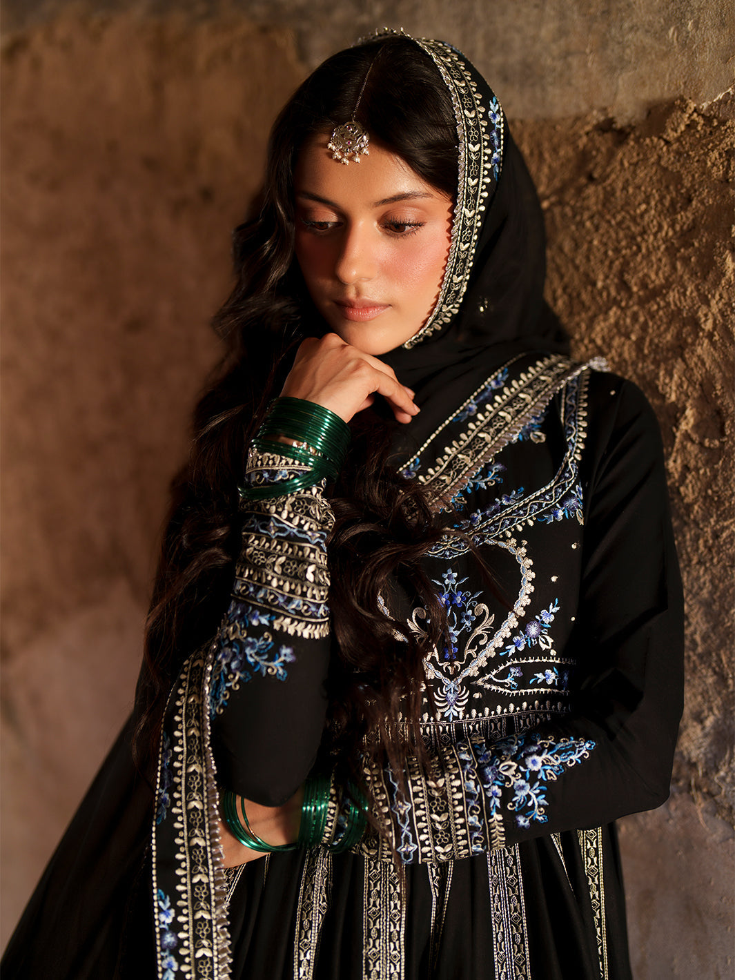 GL-161 (3 PC Stitched Luxury Lawn)