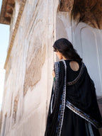 GL-161 (3 PC Stitched Luxury Lawn)