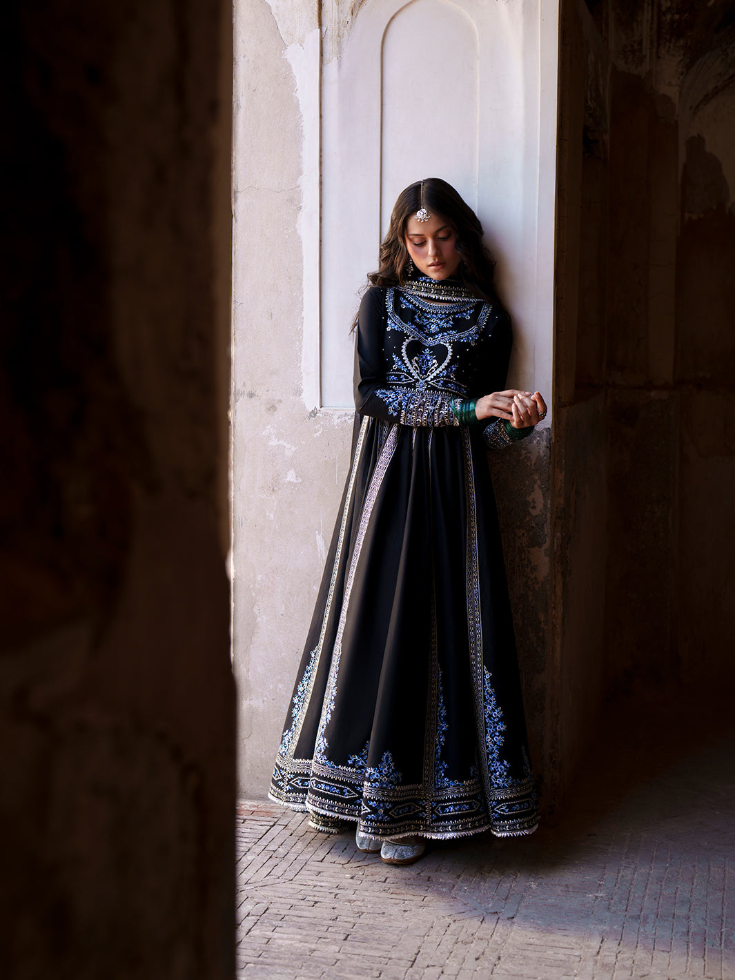 GL-161 (3 PC Stitched Luxury Lawn)