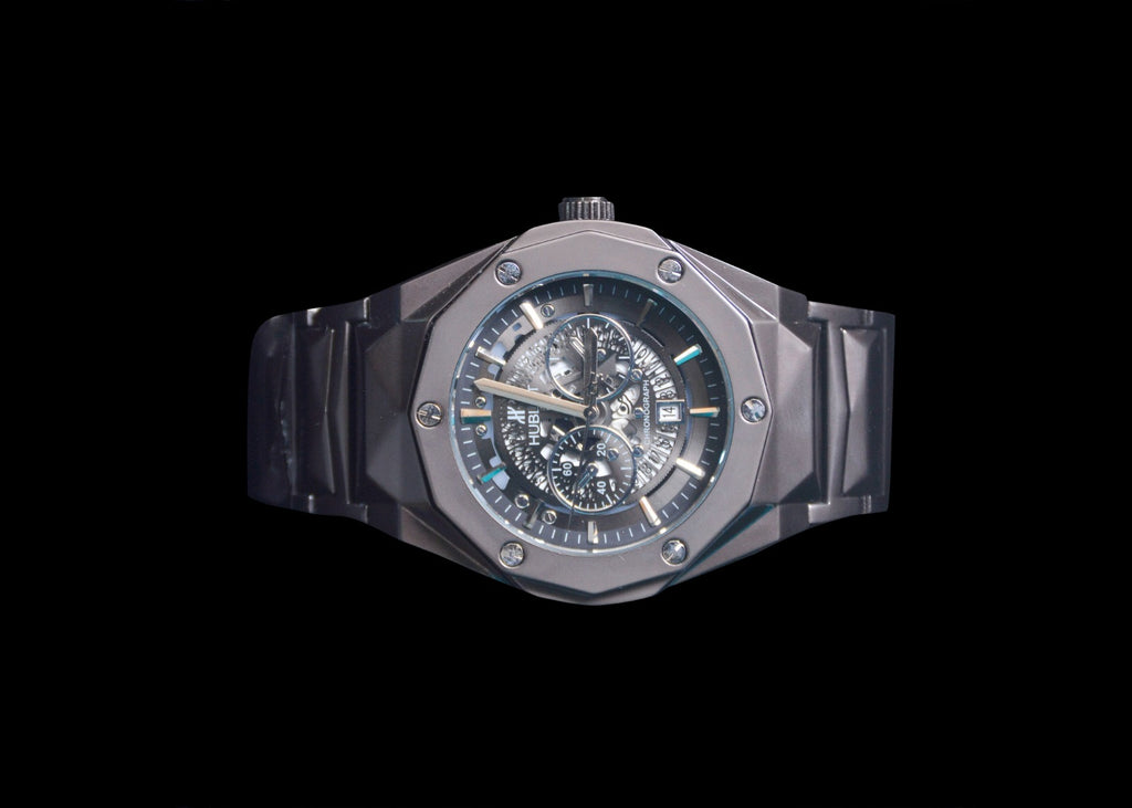 ⌚HUBLOT – Classic Stainless Steel Men’s Watch