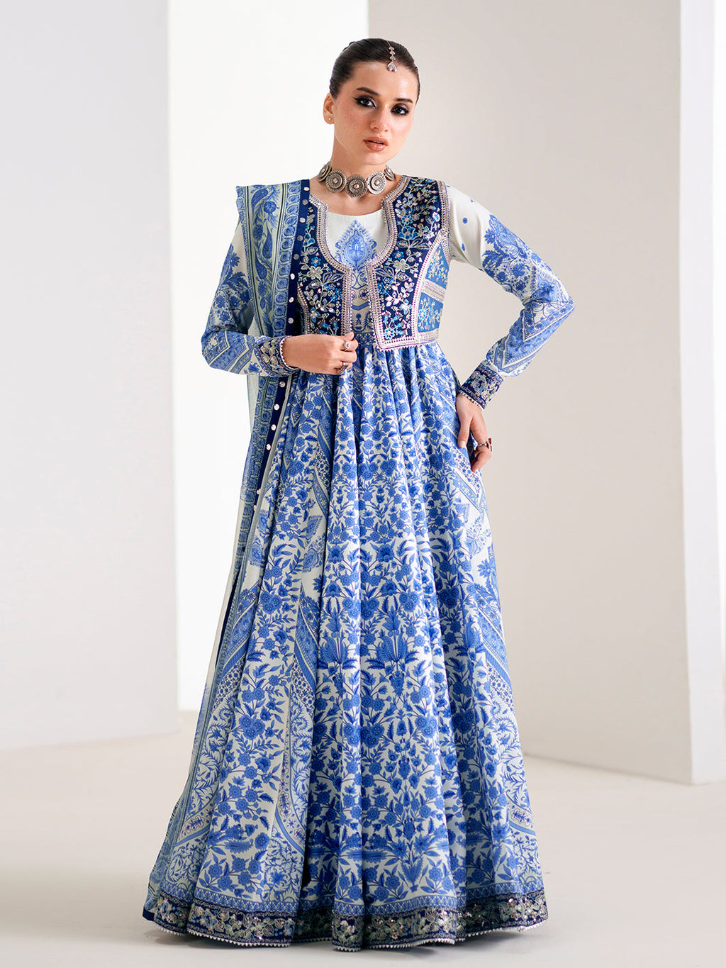 GL-160 (3 PC Stitched Lawn)